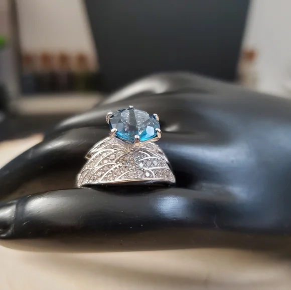 Sterling Silver 925 Sapphire Ring - Picture 3 of 9